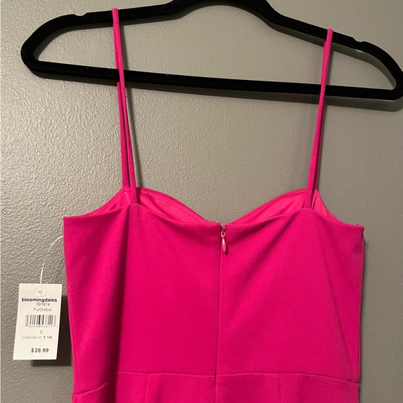 NWT BeBe Sz Small Hot Pink Exposed Leg Jumpsuit! - Picture 8 of 12